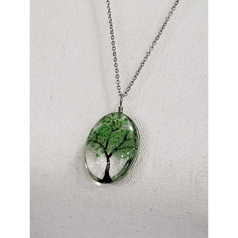 Life of Tree Queen Anne'S Lace Dried Flowers Oval Pendant Necklace Whimsical